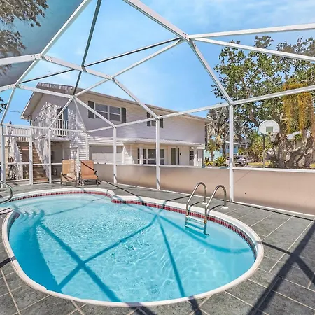 140 Barefoot Bungalow- 4Br 2Ba With Heated Pool! Home